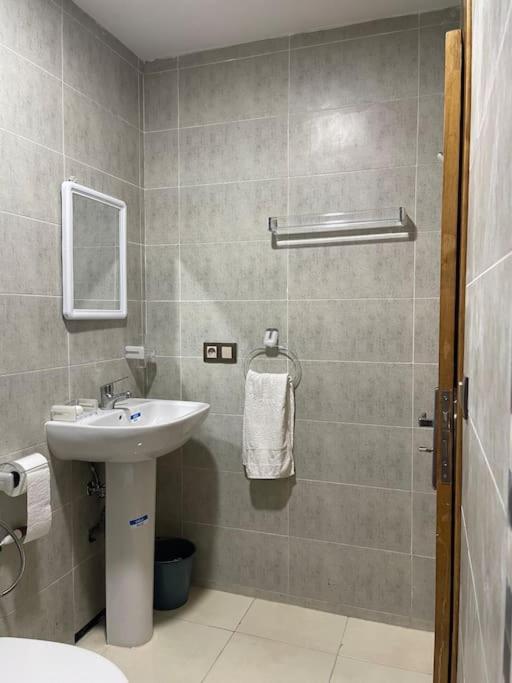 Appartement De Luxe A Rimal Martil 1 Min De La Plage Экстерьер фото